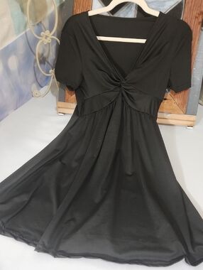 Black Twist-Front Short Sleeve Dress - Women